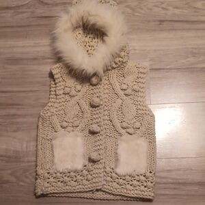 Cozy Cream Knit Vest with Faux Fur Trim